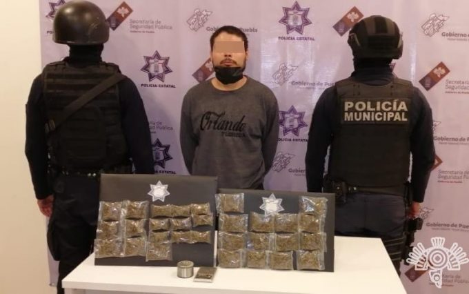 3733d1ec-b62d-4e7f-97a6-ca6f96762a1e