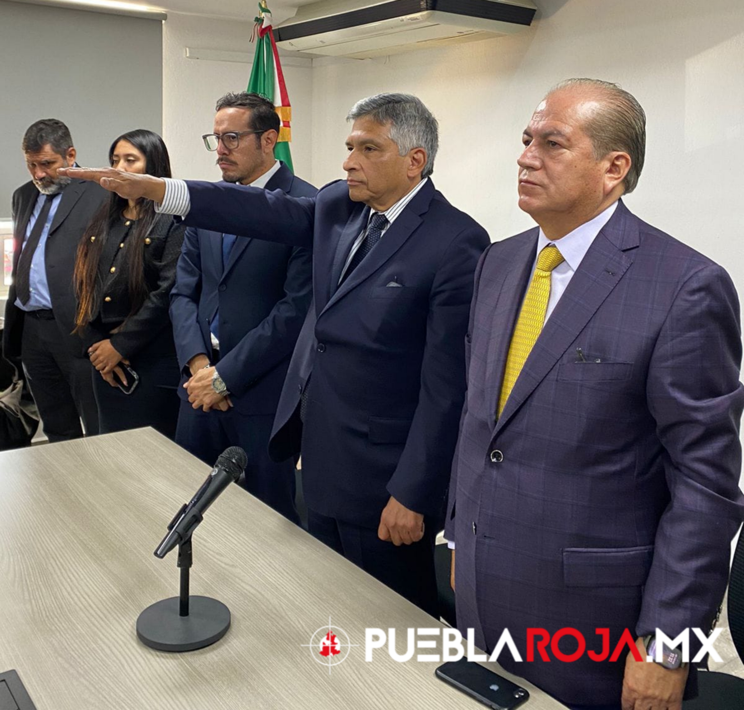 Picsart_25-01-03_16-53-16-090