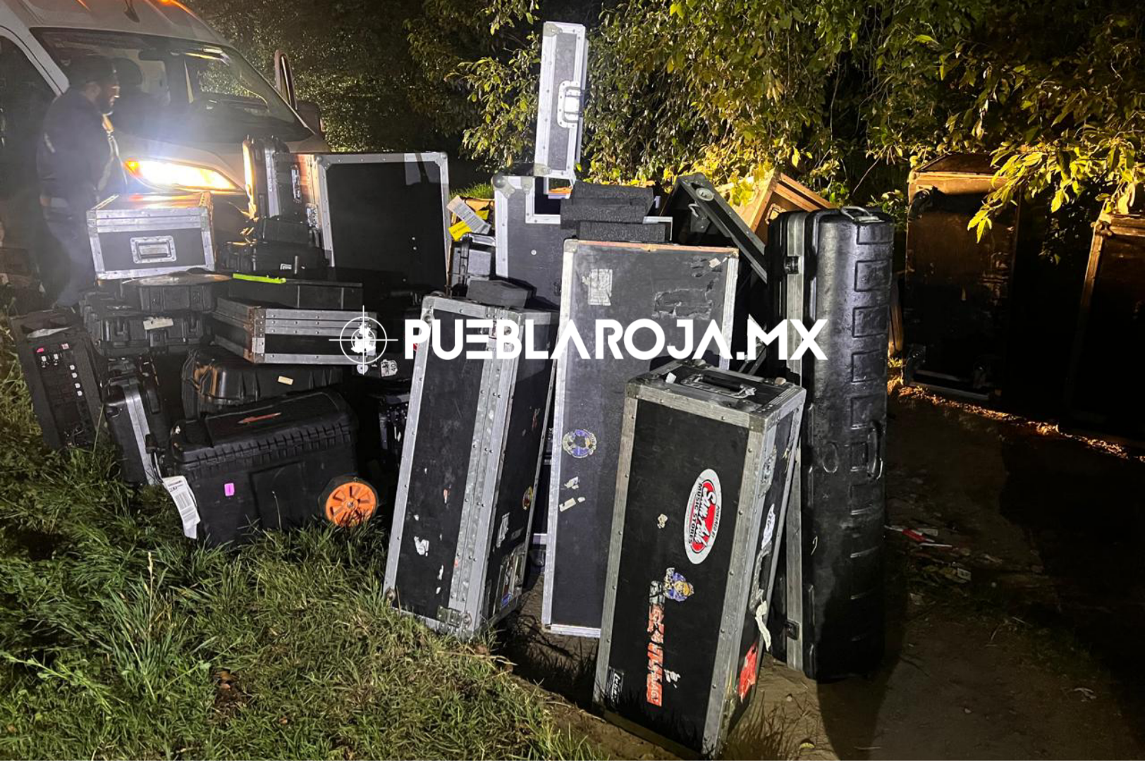 Picsart_25-05-15_08-00-03-336