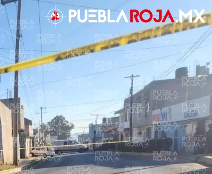 Asesinan a taxista dentro de su auto en Santa Rita Tlahuapan