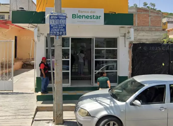 Asaltan Banco del Bienestar en Tlacotepec; falso empleado se lleva 100 mil pesos