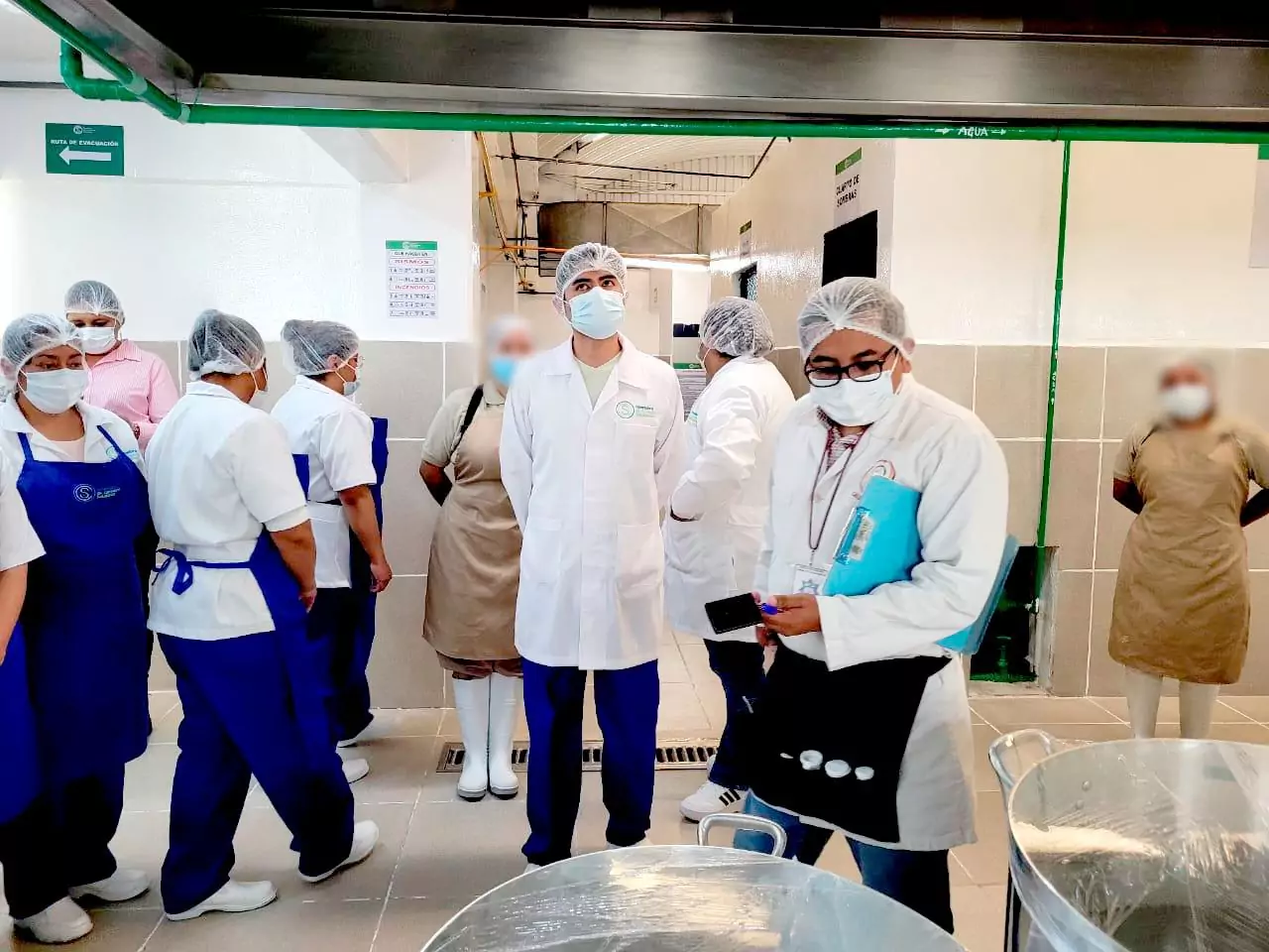 Mujeres reclusas de Ciudad Serdán reciben comida de calidad: Salud