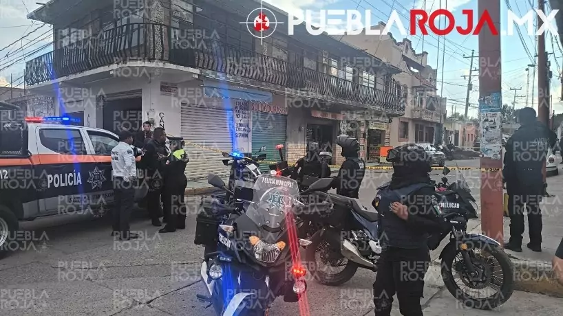 Lo rafaguean dentro de una tienda en Texmelucan; muere tras recibir 12 balazos