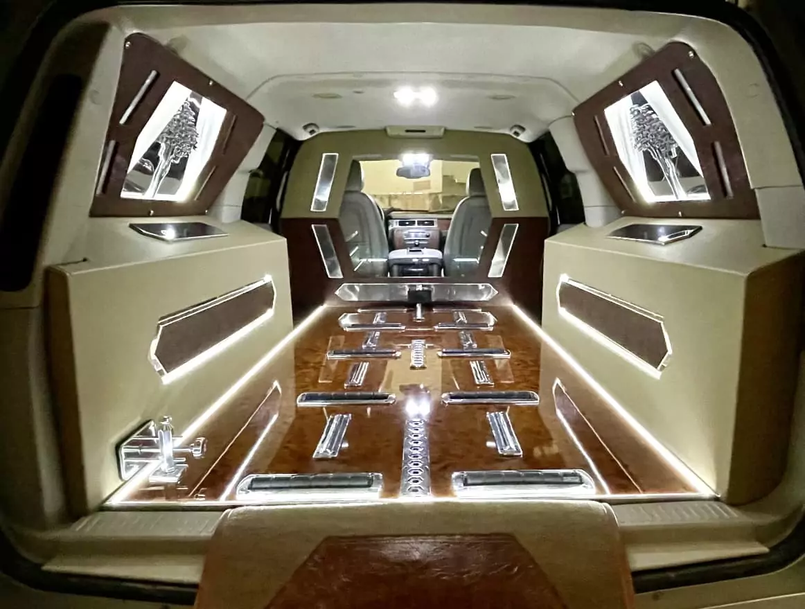 La FGE confirma robo de carroza que transportaban a víctima de feminicidio