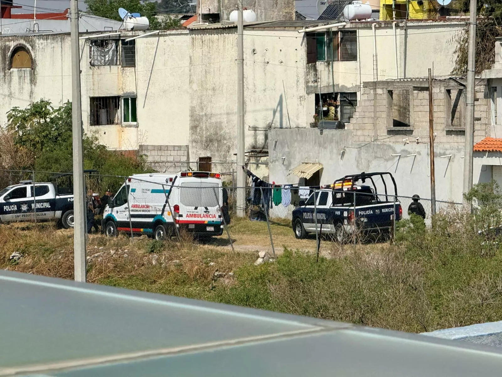 Violento sujeto atacó a policías municipales de San Pedro Cholula y ya fue detenido