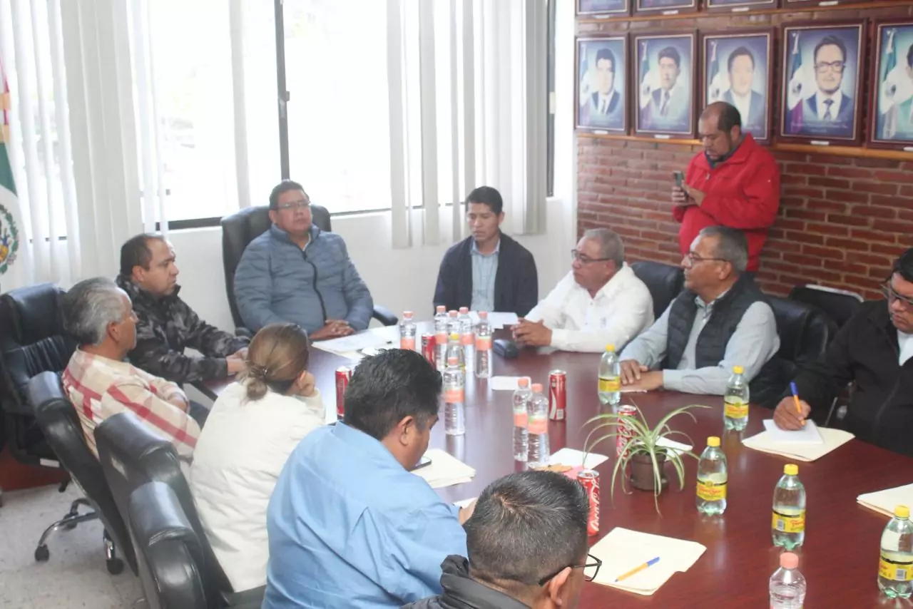 Presidente Municipal de Amozoc participa en reunión estatal para fortalecer la seguridad hídrica