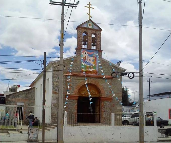 Roban arte sacro y equipo de audio en iglesia de Mayorazgo