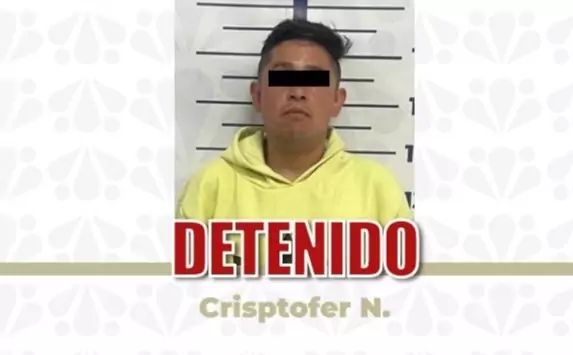 Asegura FGE a hombre en flagrancia por delitos contra la salud en Puebla capital