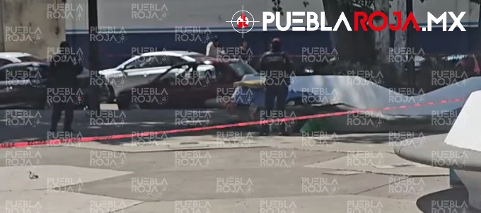 Muere hombre de la tercera edad en banca de parque en Santa Anita, en Puebla capital