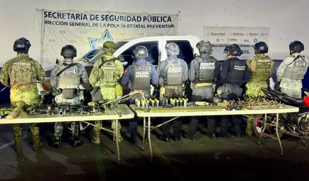 Golpe a la delincuencia: decomisan armas largas y más de 360 cartuchos en Tecamachalco