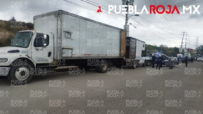 Cae presunta banda roba-camiones en Sanctorum, Cuautlancingo