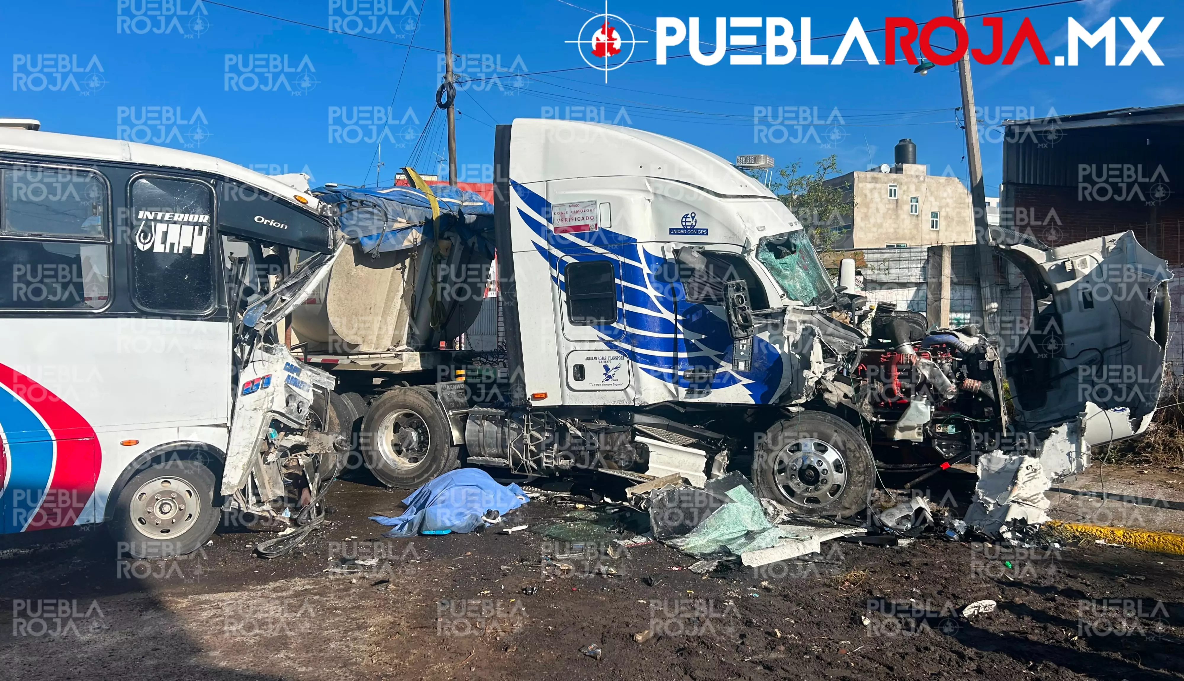 Peritajes de Policía de Caminos señalan al trailero como responsable del fatal choque en Amozoc
