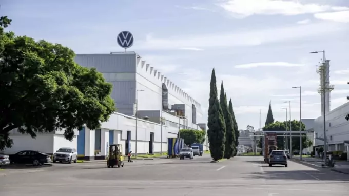 VW reconoce a sindicato de trabajadores administrativos para construir su contrato colectivo y hacer valer sus derechos