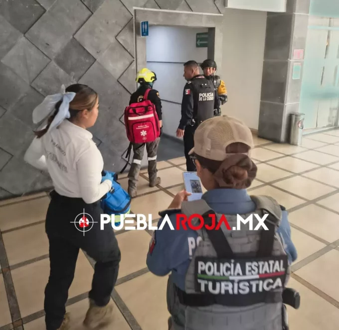 Muere elemento de la Policía Auxiliar mientras realizaba labores en el Centro Histórico de Puebla