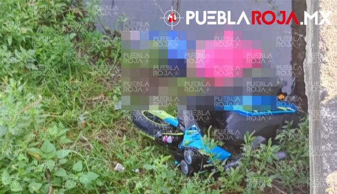 Muere joven motociclista al caer de un puente en Ixtacuixtla; investigan cómo ocurrió