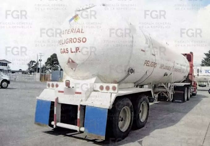 FGR obtiene sentencia de 8 años de prisión contra tres personas por posesión ilícita de hidrocarburo