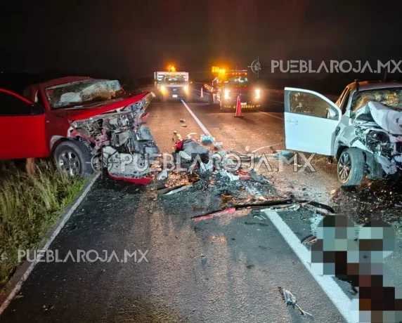 Trágico choque en la autopista Siglo XXI deja dos personas sin vida