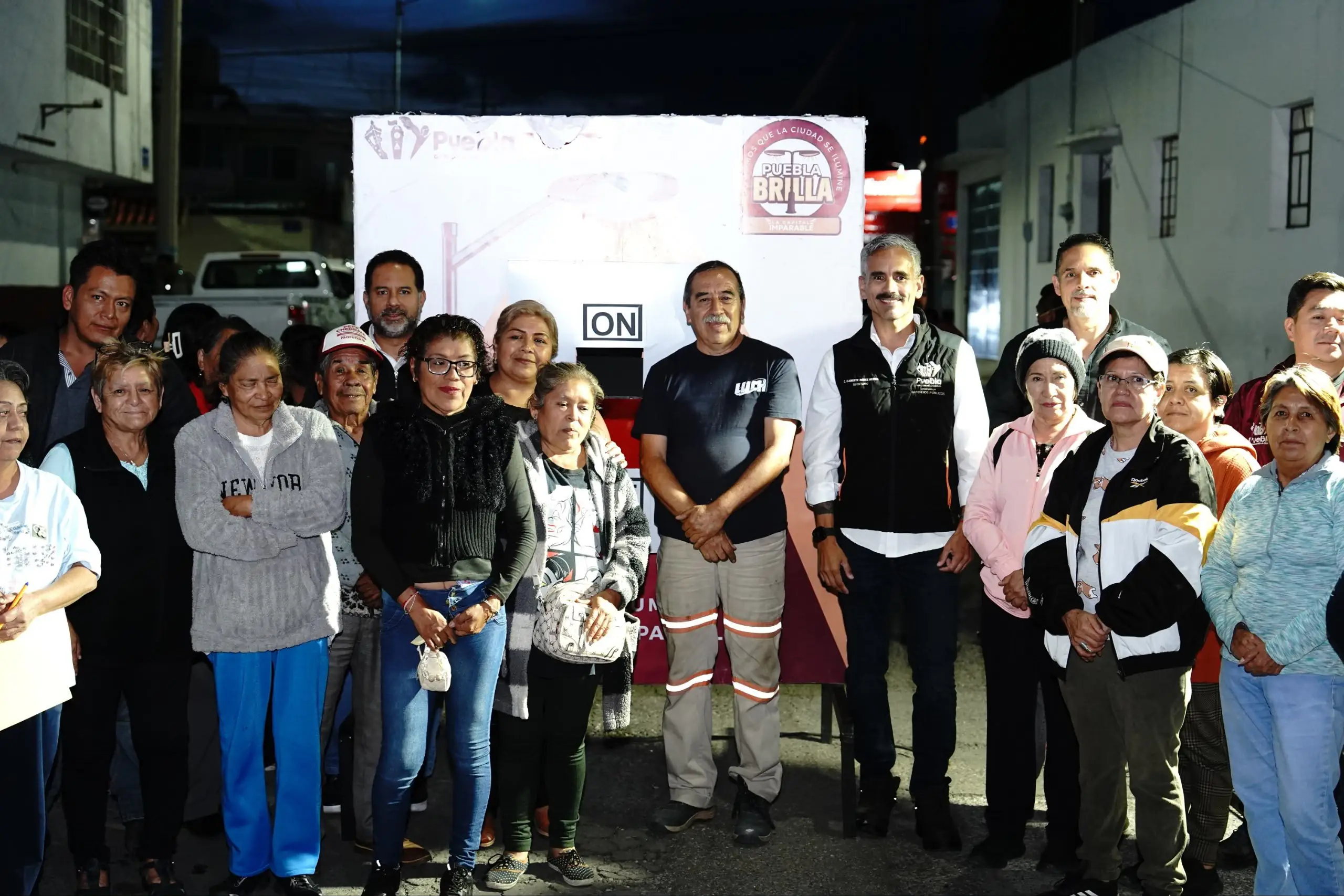 Modernizan 77 luminarias y alcanzan cobertura LED total en 20 de Noviembre y La Loma