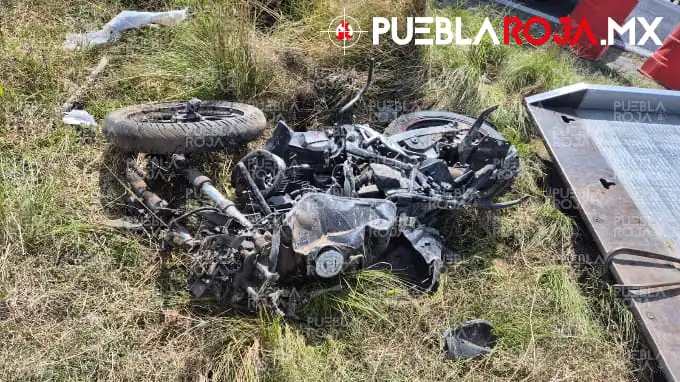 Muere motociclista de 29 años tras aparatoso derrape en Tequexquitla