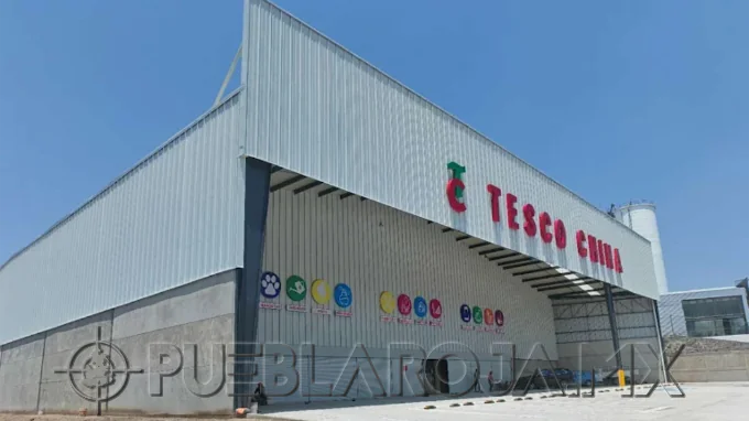 Roban de 500 mp de caja fuerte en tienda china Tesco de la 15 de Mayo