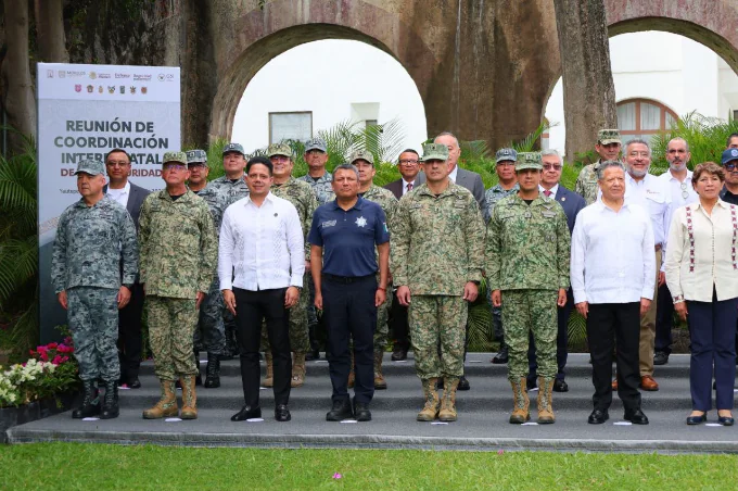 Puebla fortalece coordinación con entidades del centro del país para consolidar la paz