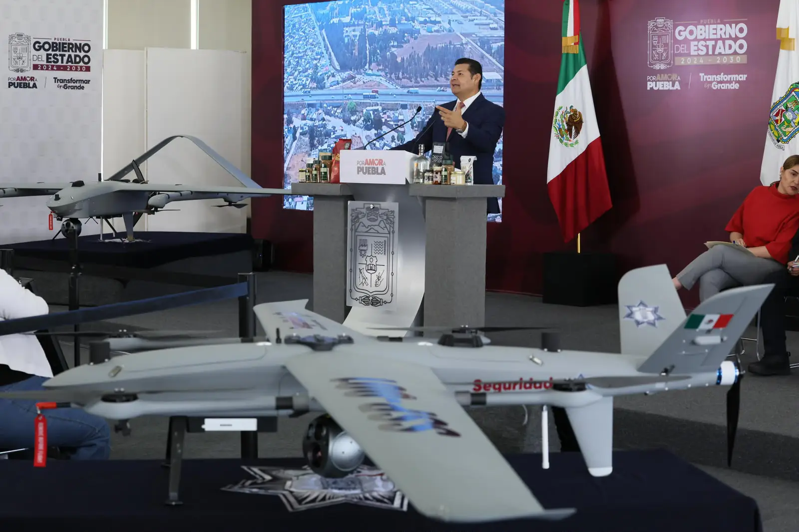 Puebla incorpora drones de alta tecnología para reforzar la vigilancia y detectar tomas clandestinas: Armenta