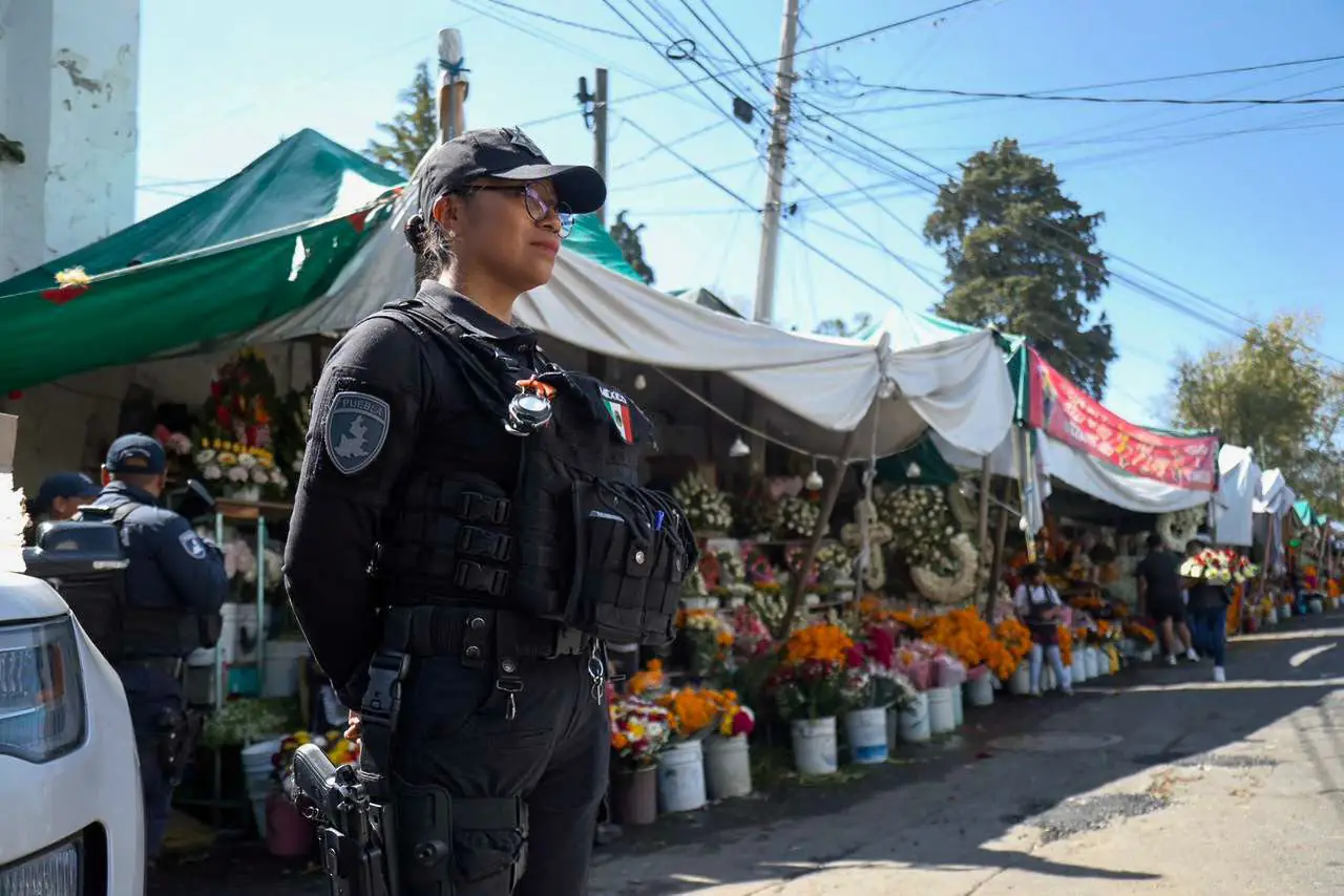 Despliegan más de mil 350 policías en Puebla por Día de Muertos 2026