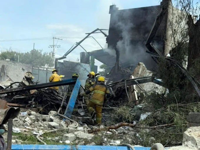 Protección Civil Estatal atiende explosión en Zacaola