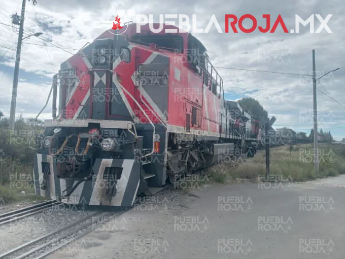 Joven muere arrollado por el tren en la colonia Cuapilco, en Coronango
