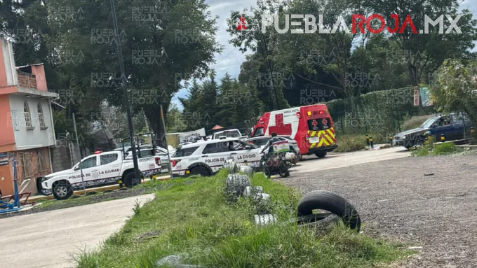 Turba ataca a ministeriales en Naciones Unidas e impide aprehensión de homicida; roban arma a una agente
